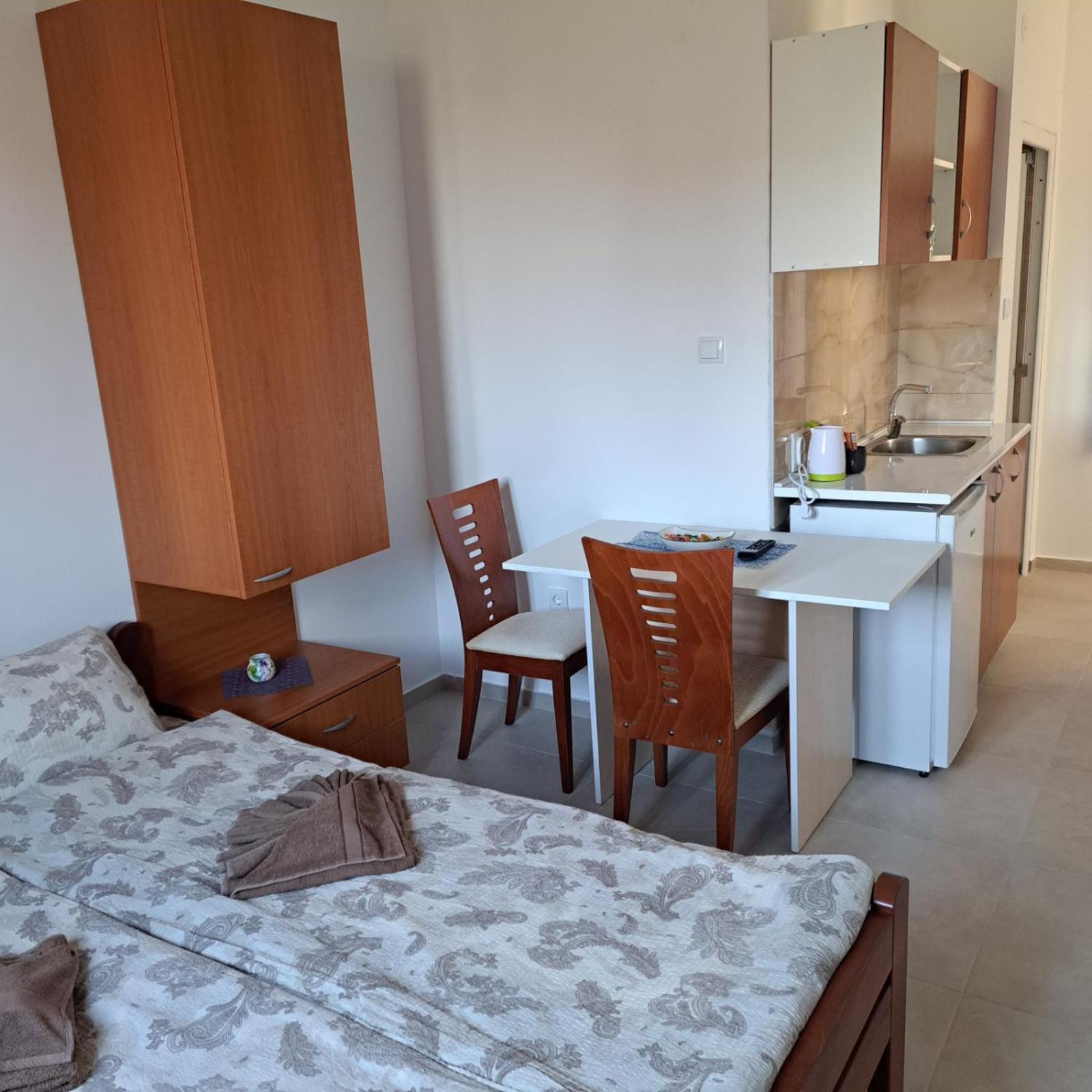 Libero Apartmani Surčin Zimmer foto